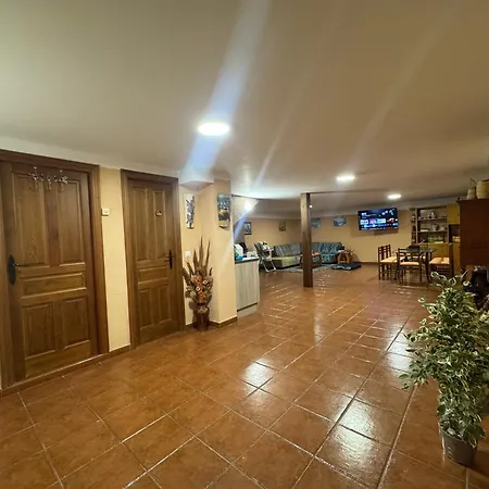 Chalet Independiente Con Bodega - El Jardin