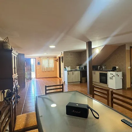 Chalet Independiente Con Bodega - El Jardin Casa vacanze