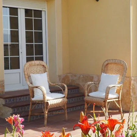 Casa vacanze Chalet Independiente Con Bodega - El Jardin Abades (Segovia)