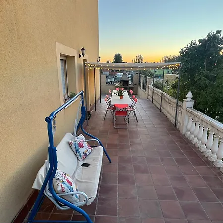 Chalet Independiente Con Bodega - El Jardin Abades (Segovia)