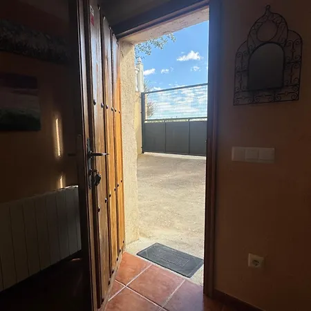 Chalet Independiente Con Bodega - El Jardin Abades (Segovia)