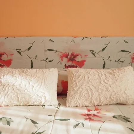 Chalet Independiente Con Bodega - El Jardin Casa vacanze Abades (Segovia)