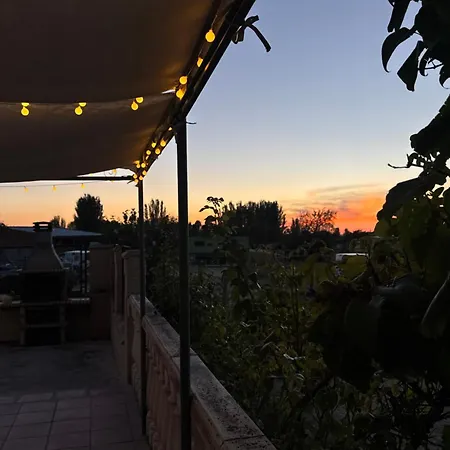 Casa vacanze Chalet Independiente Con Bodega - El Jardin *