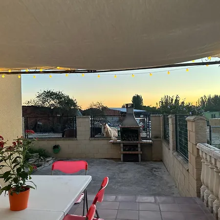 Chalet Independiente Con Bodega - El Jardin