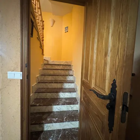 Casa vacanze Chalet Independiente Con Bodega - El Jardin Abades (Segovia)
